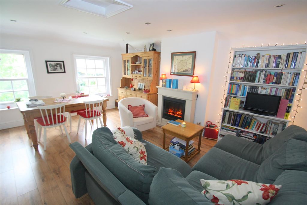 Property photo 3 of 10 Img_6631.Jpg
