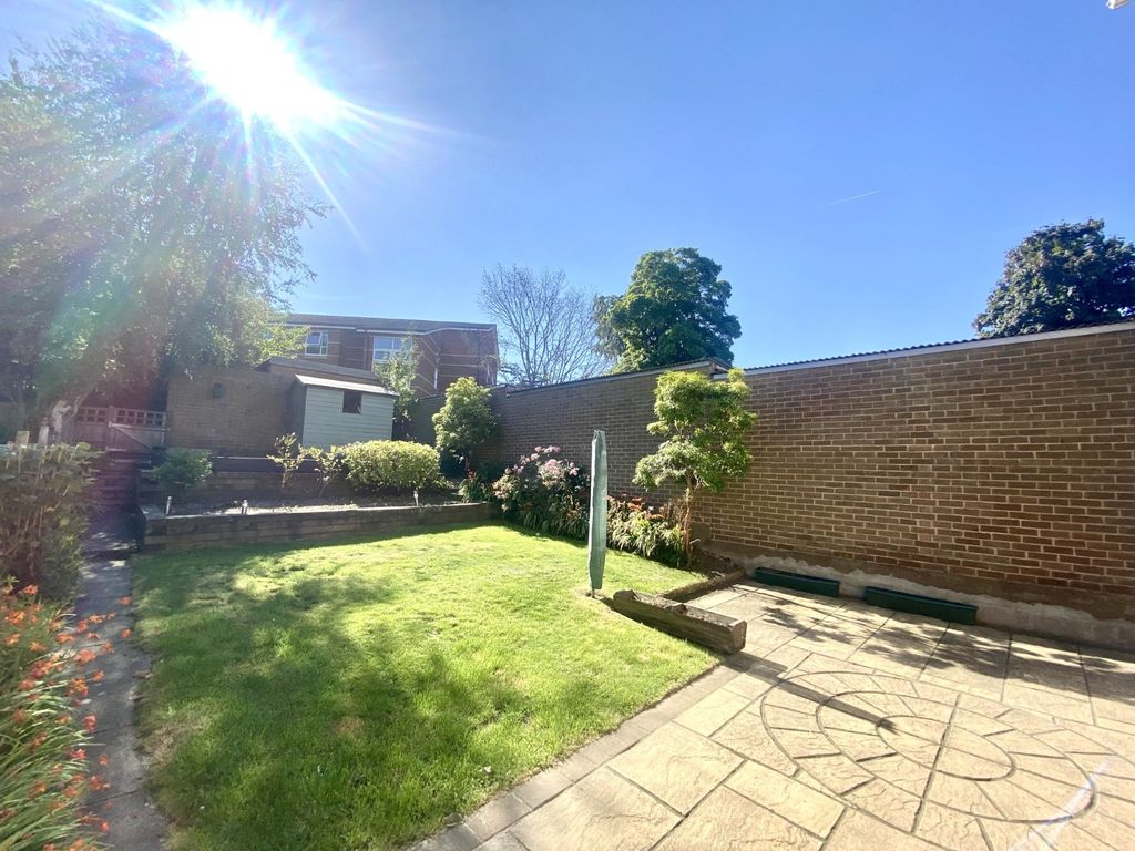 Property photo 2 of 14 Picture No. 06