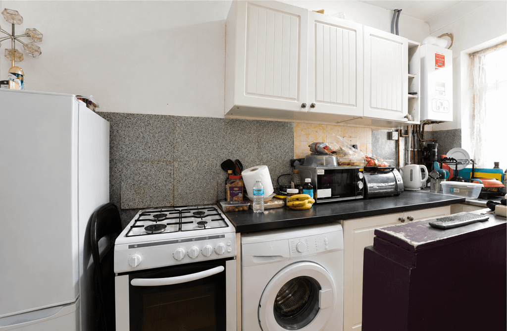 Property photo 3 of 5 D1F87816-6d1d-4F97-B97E-Be77Bba46E95