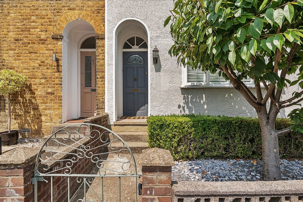 Property photo 2 of 19 Picture No. 06