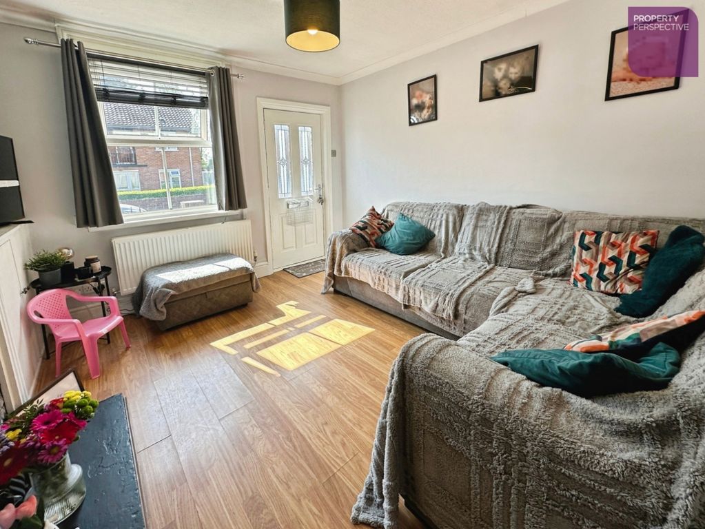 Property photo 2 of 11 Pbox-Img.Jpg