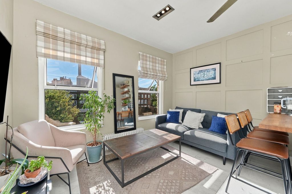 Property photo 1 of 16 Reception Room