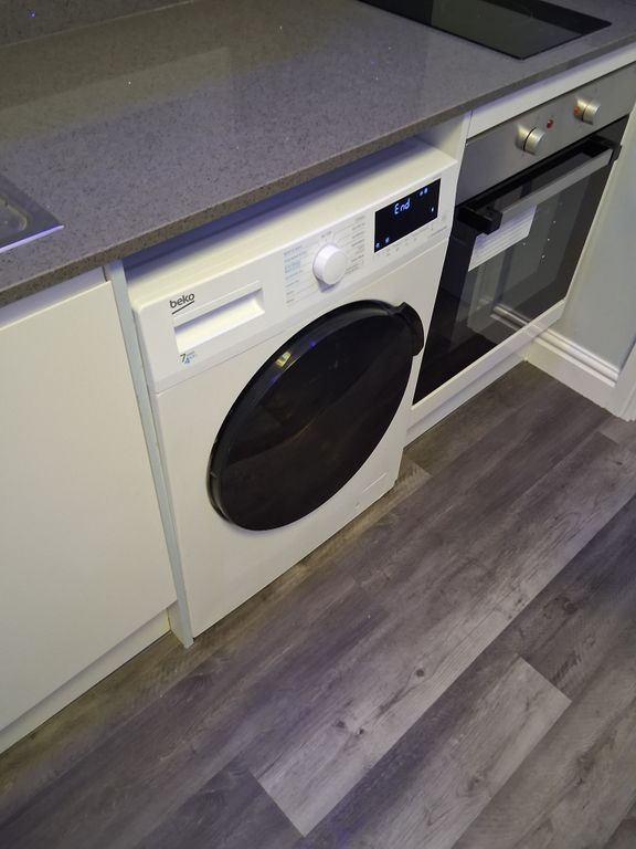 Property photo 3 of 8