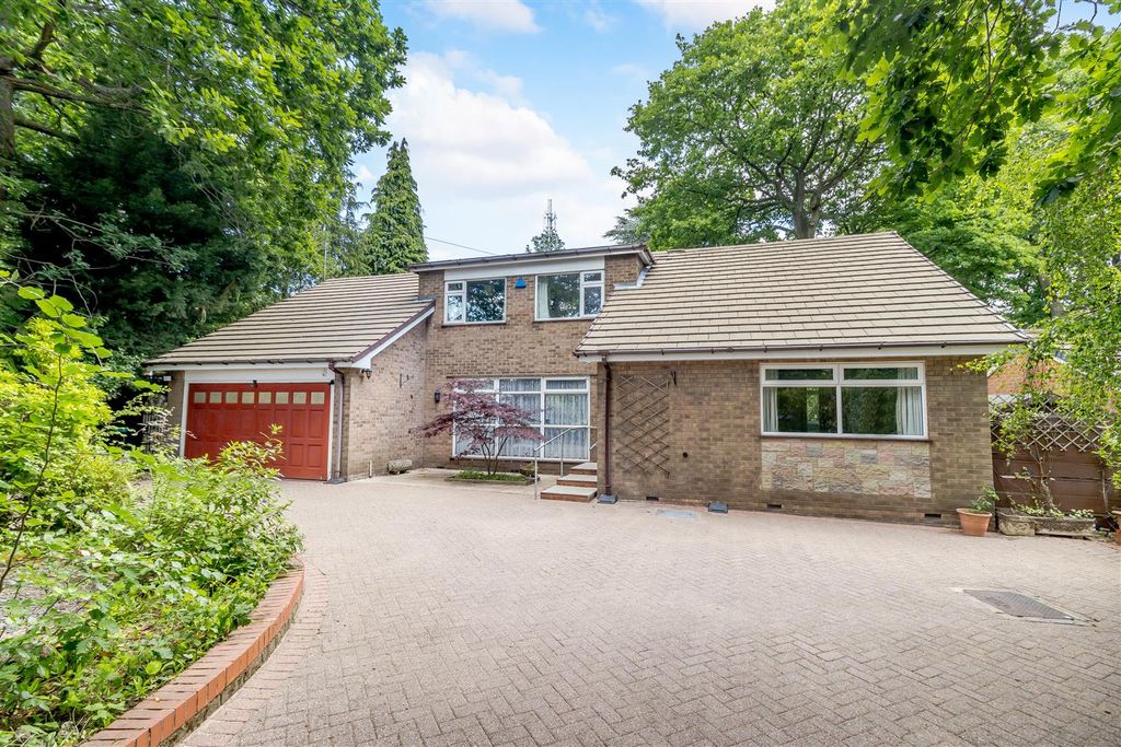 Property photo 1 of 44 8651067-Exterior02.Jpg