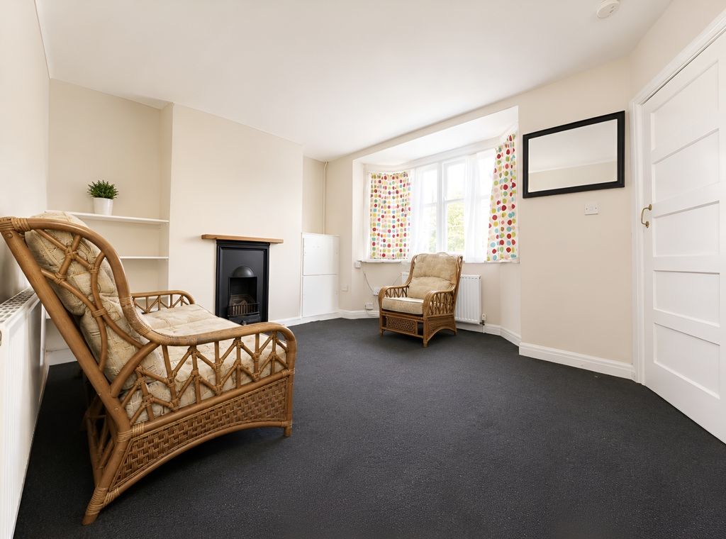 Property photo 2 of 8 Img_0681
