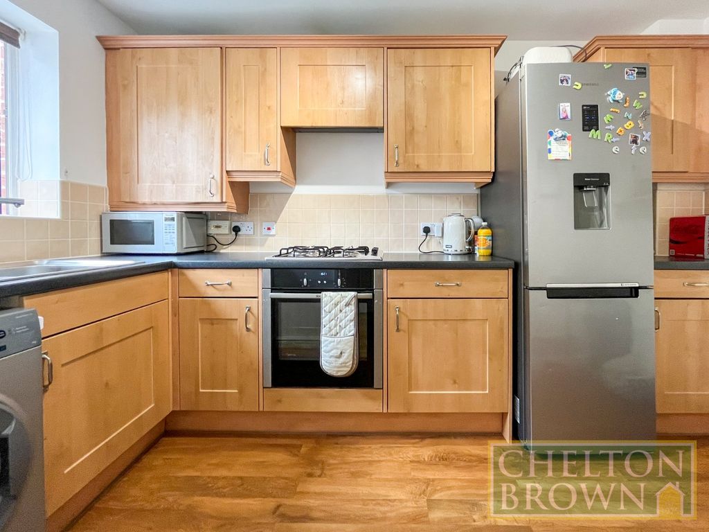 Property photo 2 of 38 Kitchen