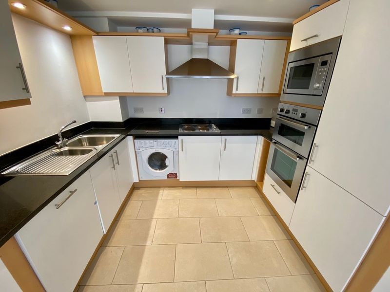 Property photo 2 of 13 Photo 11