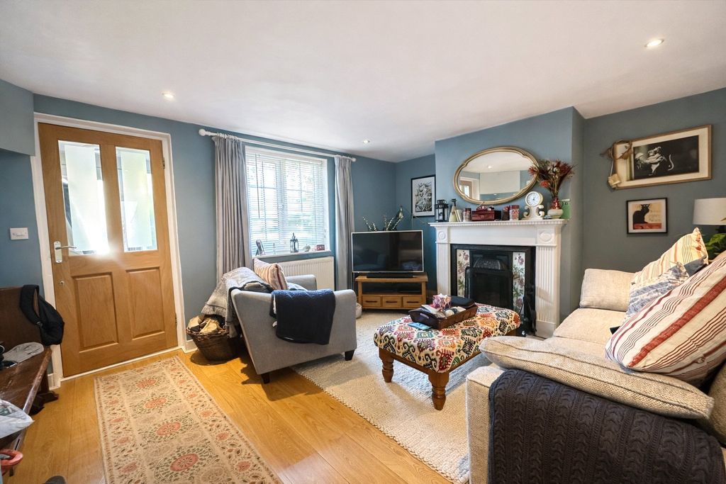 Property photo 2 of 17 Picture 2