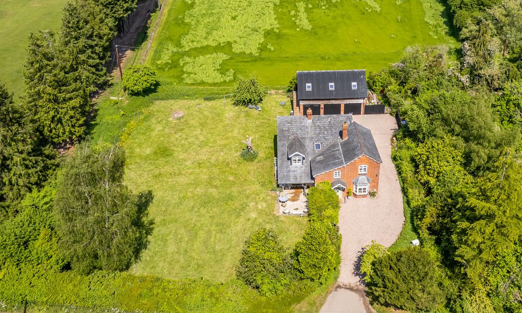 Property photo 1 of 45
