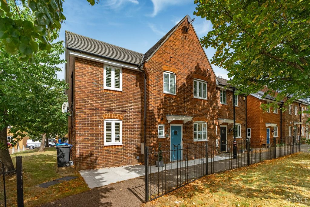 Property photo 1 of 23 4492681