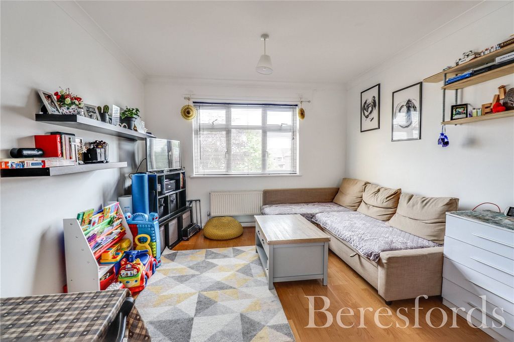 Property photo 2 of 12 Picture No. 36