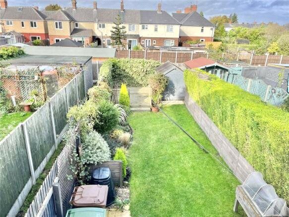 Property photo 2 of 11 Garden