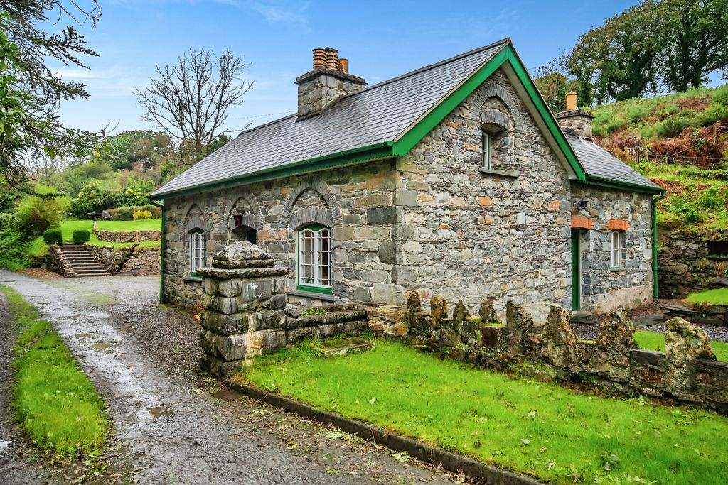 Property photo 1 of 30 Photography