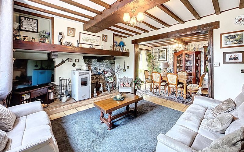 Property photo 2 of 17 Photo 2