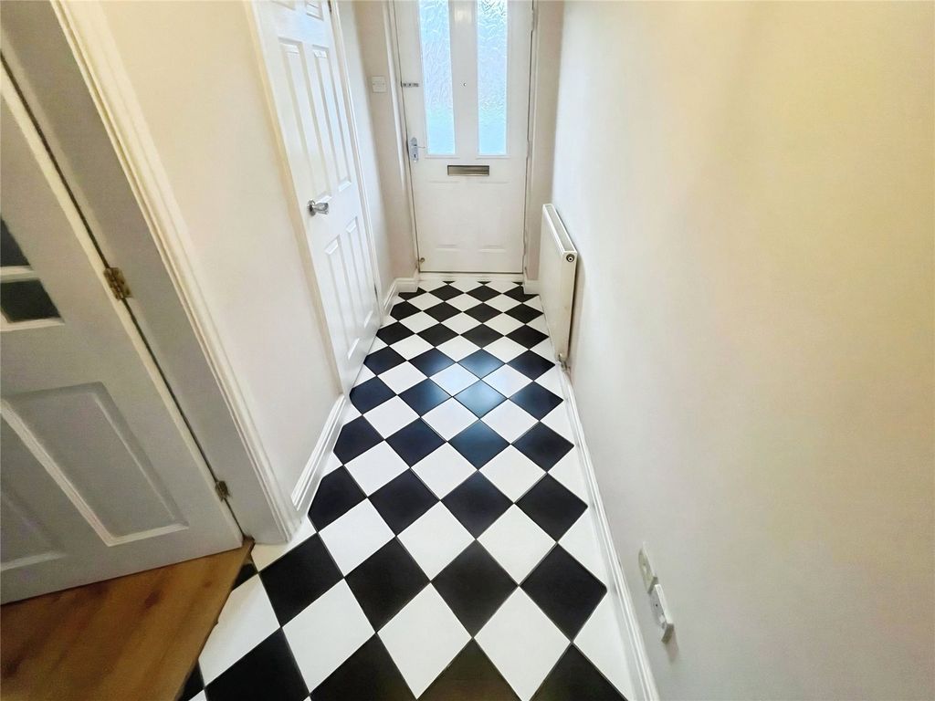 Property photo 2 of 16 Picture No. 04