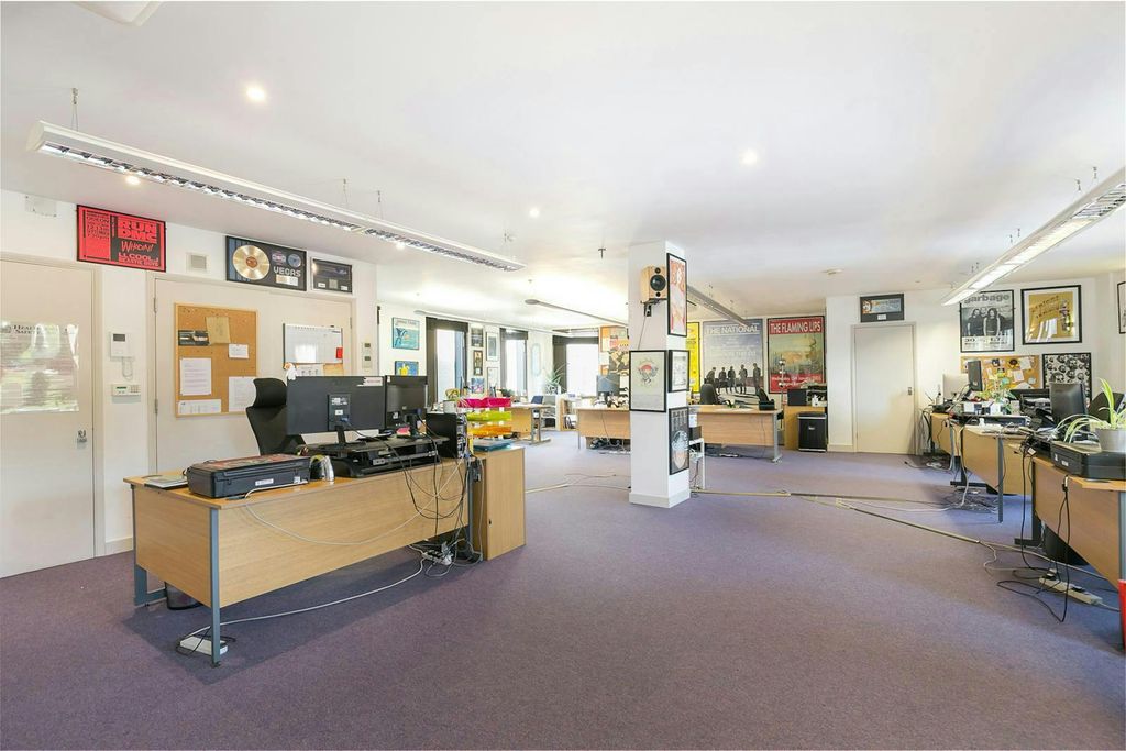 Property photo 1 of 14 E82Ac9d5d7Db806Fda5614F4024Db2Cdthetimberyardunit15Drysdalestreetn16Ndhoxtonshoreditchofficestudiointernal7Dominionlondon.Jpg