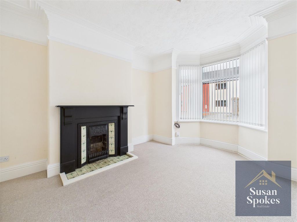 Property photo 2 of 13 Cam01858G0-Pr0152-Still001.Jpg