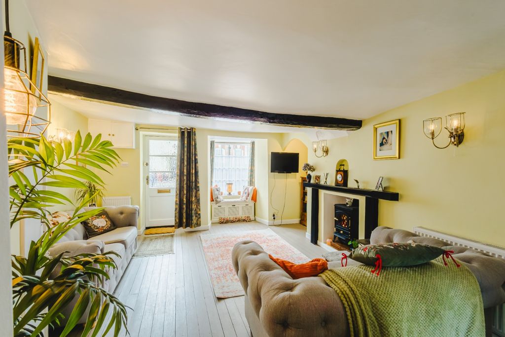 Property photo 1 of 18 5095161