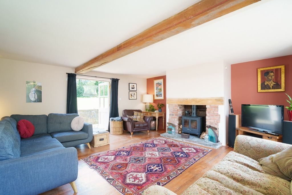 Property photo 3 of 32 5225324
