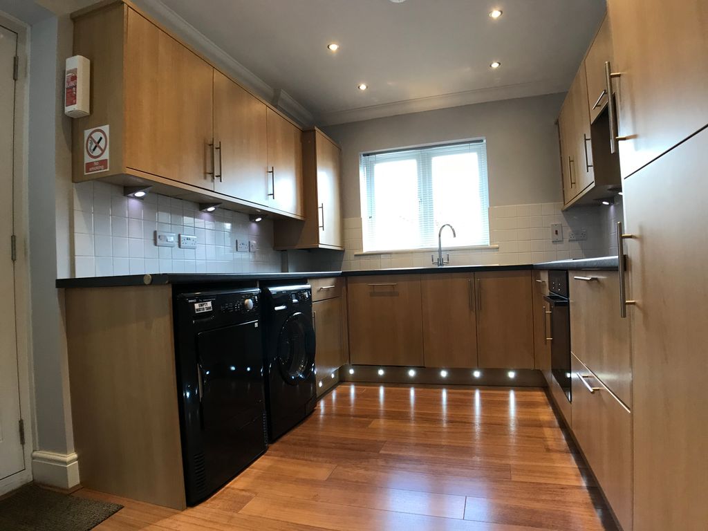 Property photo 3 of 15 Imported Image