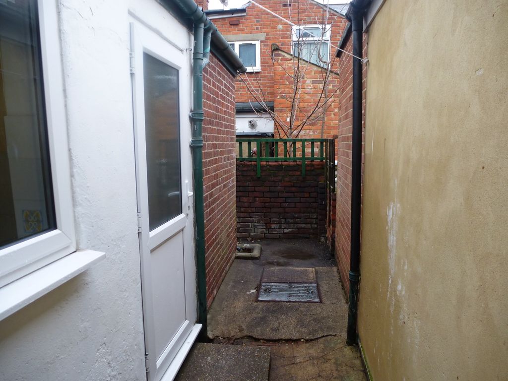 Property photo 3 of 16 3920055