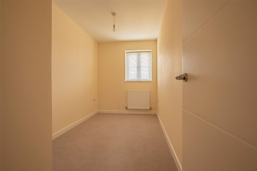 Property photo 3 of 17 Picture No. 19