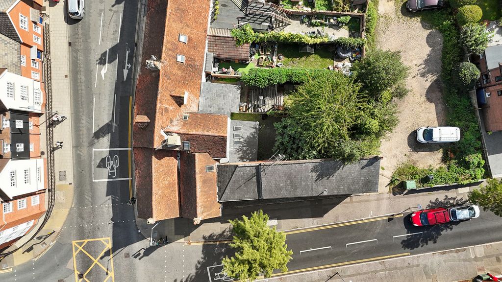 Property photo 3 of 22