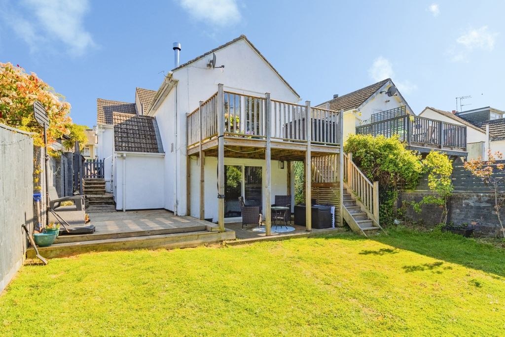 Property photo 2 of 15 Pbox-Img.Jpg