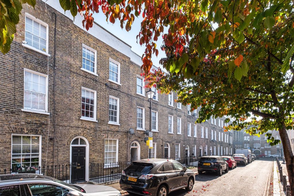 Property photo 1 of 29