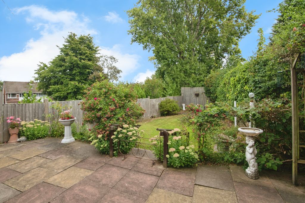 Property photo 2 of 15