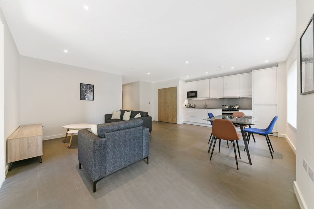 Property photo 1 of 10 Living Area