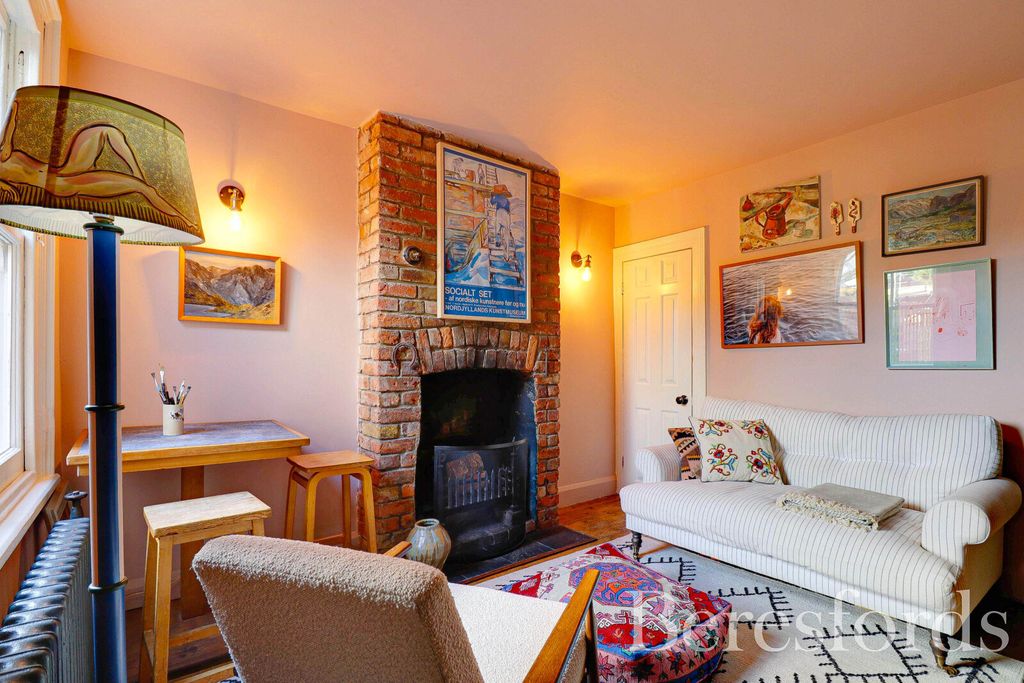 Property photo 2 of 31 Picture No. 05