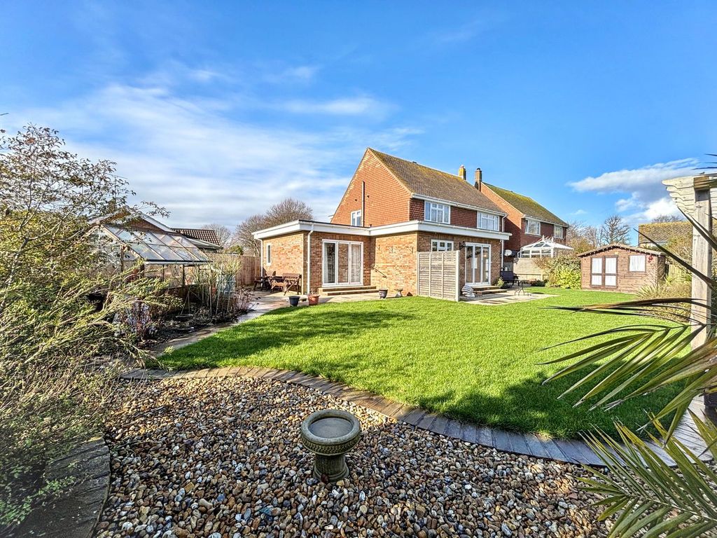 Property photo 2 of 30