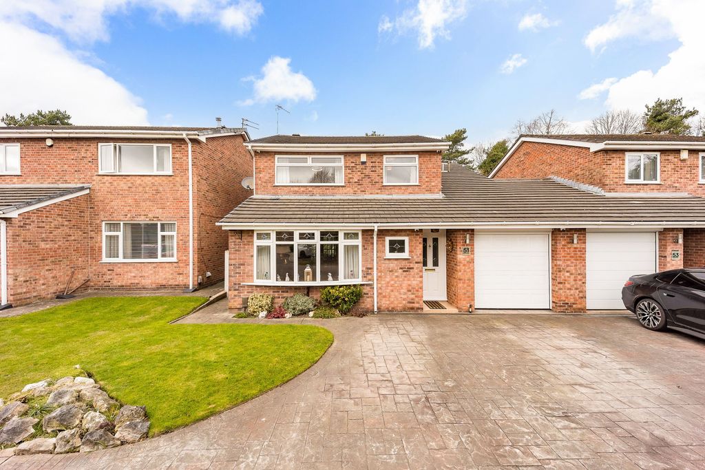 Property photo 1 of 31