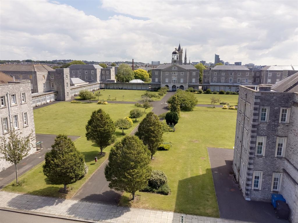 Property photo 1 of 18 Aerial Courtyard