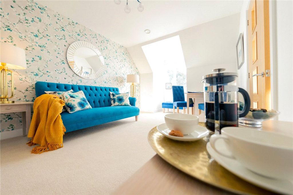 Property photo 2 of 7 Picture No. 01