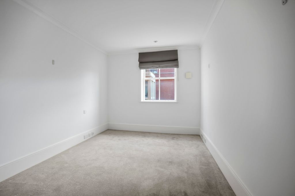 Property photo 3 of 10 8Y3A8746