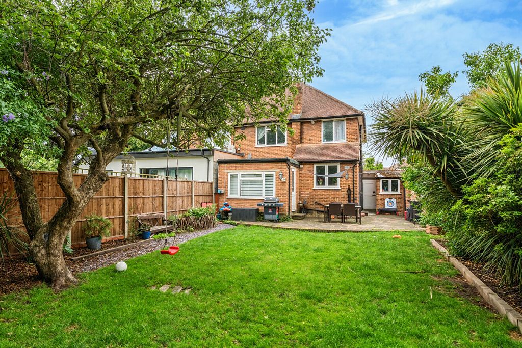 Property photo 1 of 15 1472611-4-6A2Bf6F...