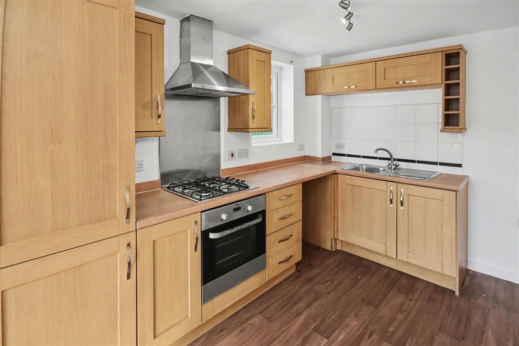 Property photo 2 of 15 Dsc_0210.Jpg