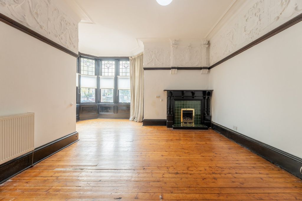 Property photo 3 of 27 Picture 3