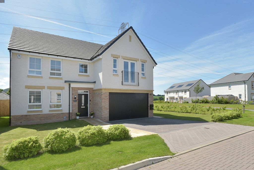 Property photo 2 of 40