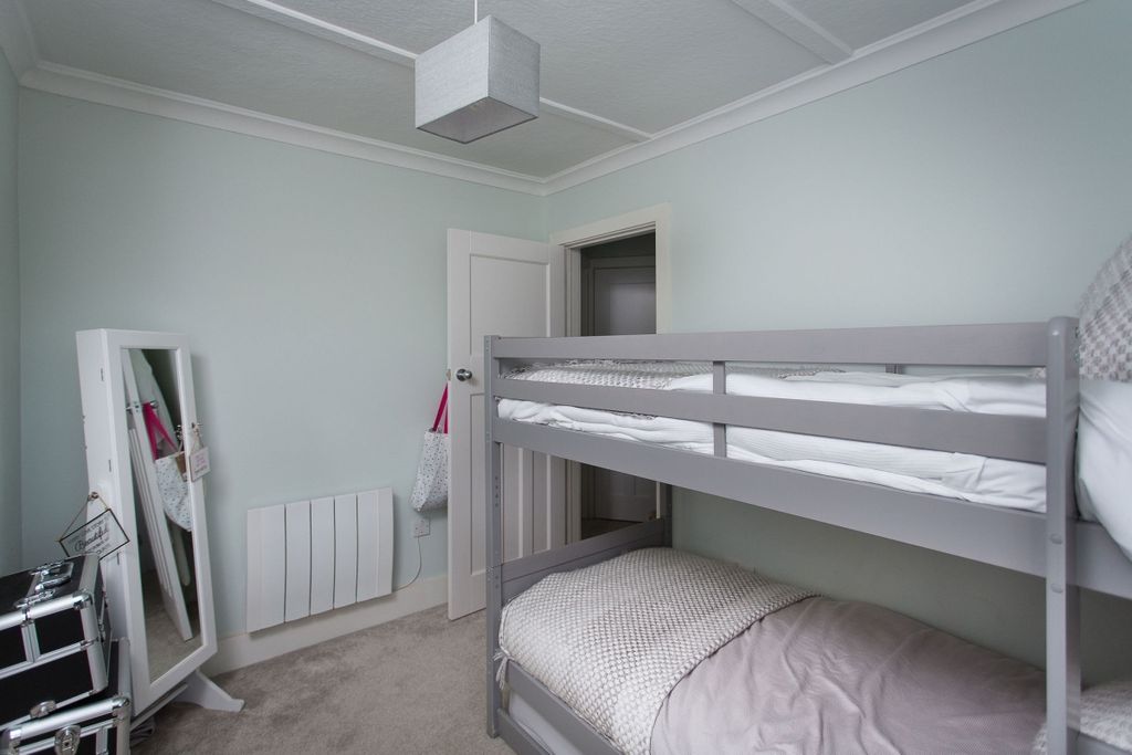 Property photo 3 of 12 Bedroom 2