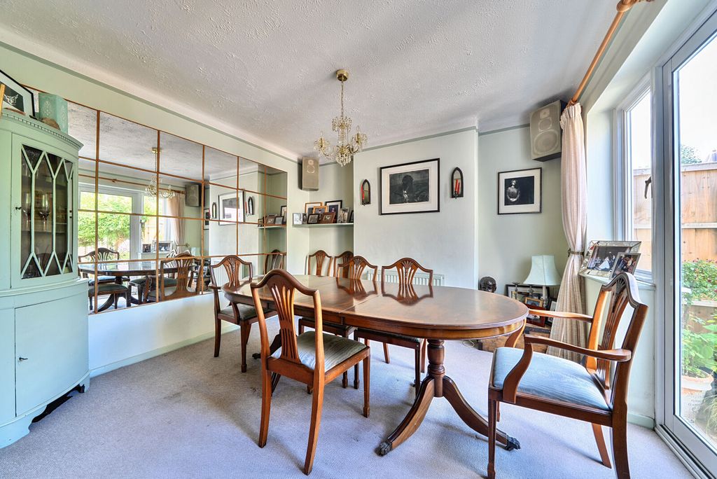 Property photo 3 of 12 1304146-13-68778F...