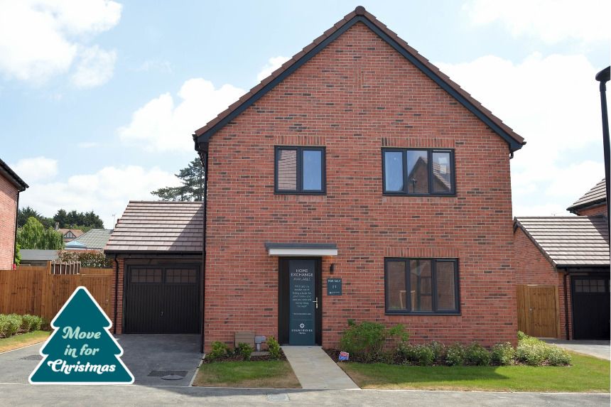 Property photo 1 of 9 27 Greenwood