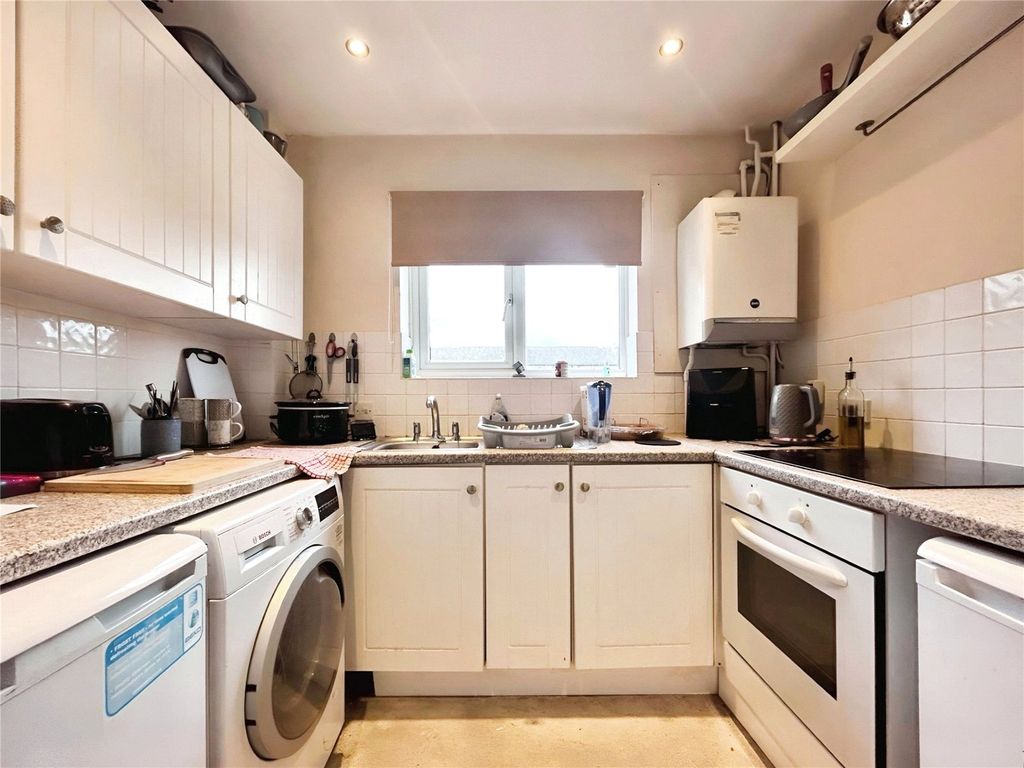 Property photo 2 of 10 Picture No. 04