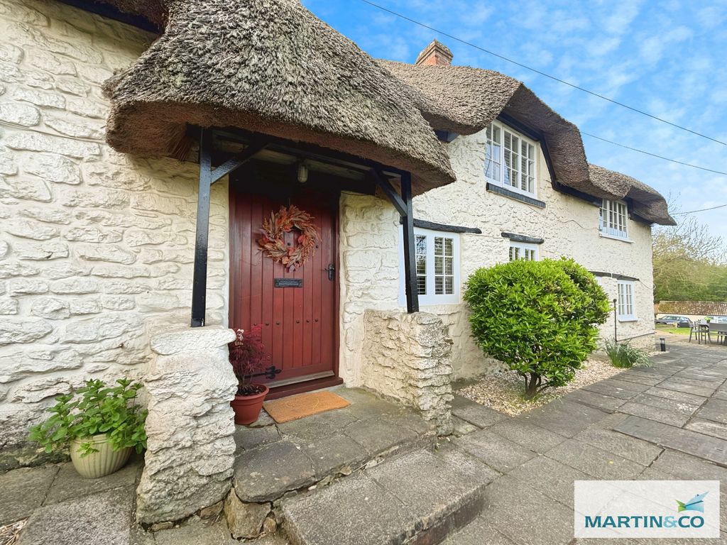 Property photo 2 of 34 87F9E30c-Whatsapp 20Image 202025-04-22 20At 2011.2