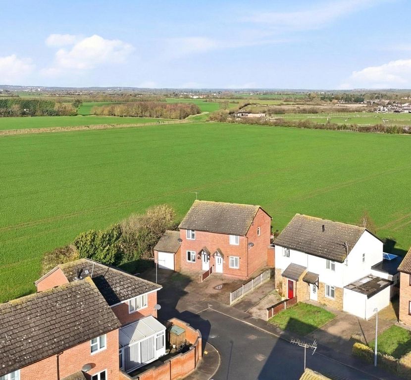 Property photo 1 of 16 Picture No. 04