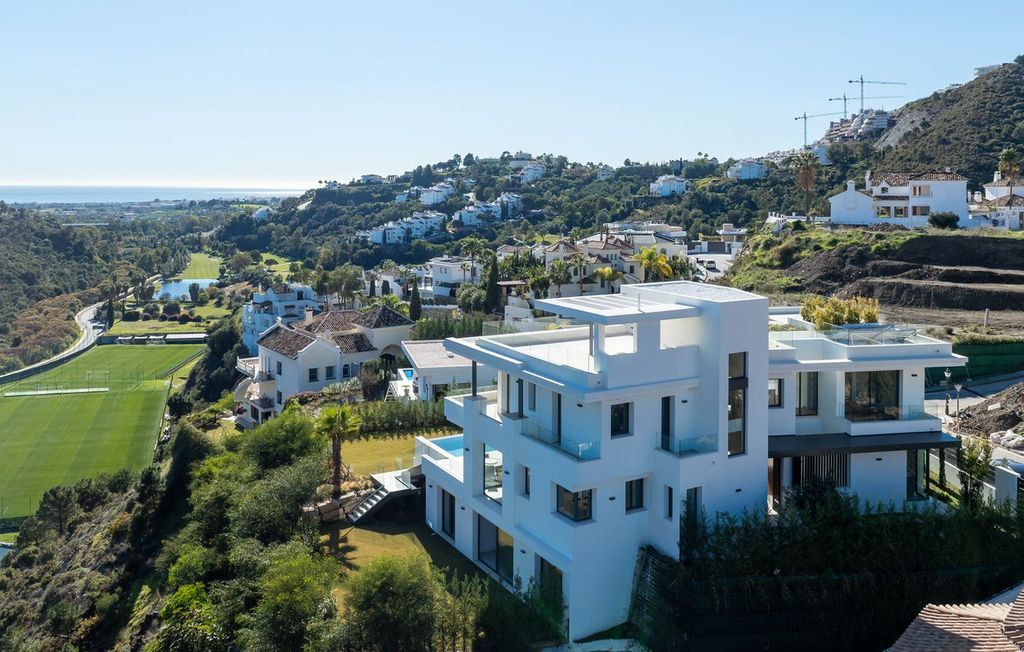 Property photo 3 of 30