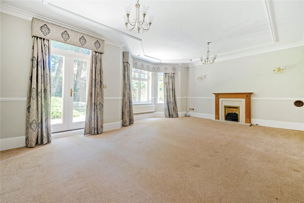 Property photo 2 of 22 Picture No. 36