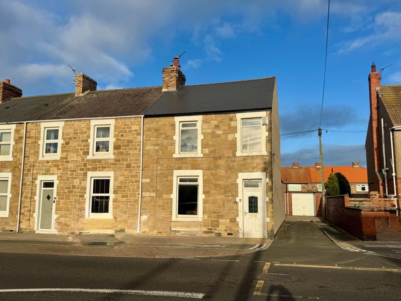 Property photo 1 of 15 Photo 7